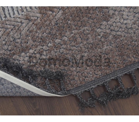 Синтетический ковер RETRO 30249 BROWN-BLACK Купить в интернет магазине ДомоМода фото 4 Синтетический ковер RETRO 30249 BROWN-BLACK - высокое качество по лучшей цене в Украине изображение 4.
